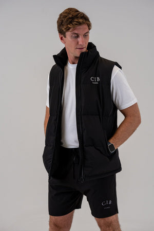 Men's 630-Fill Down Puffer Vest Black, front, alternate