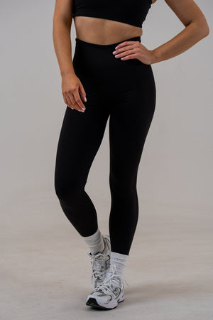 Slim High-Waisted Seamless Leggings Black, front