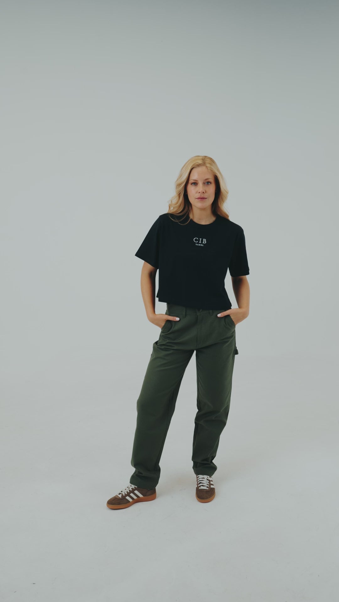 Combed Cotton Crop Tee Navy, video